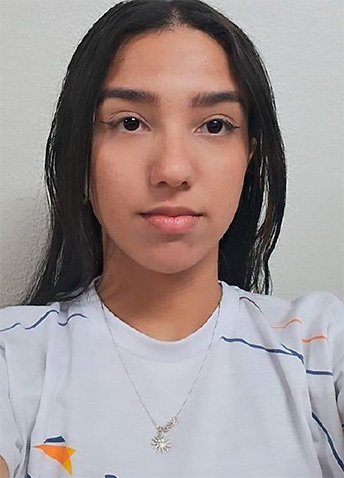 Laura Regina Alves Villas