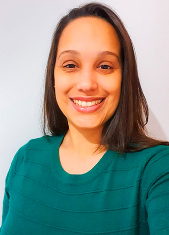 Maria Fernanda Adriano