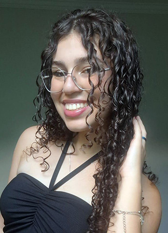 Nicoly Hipolito Siqueira